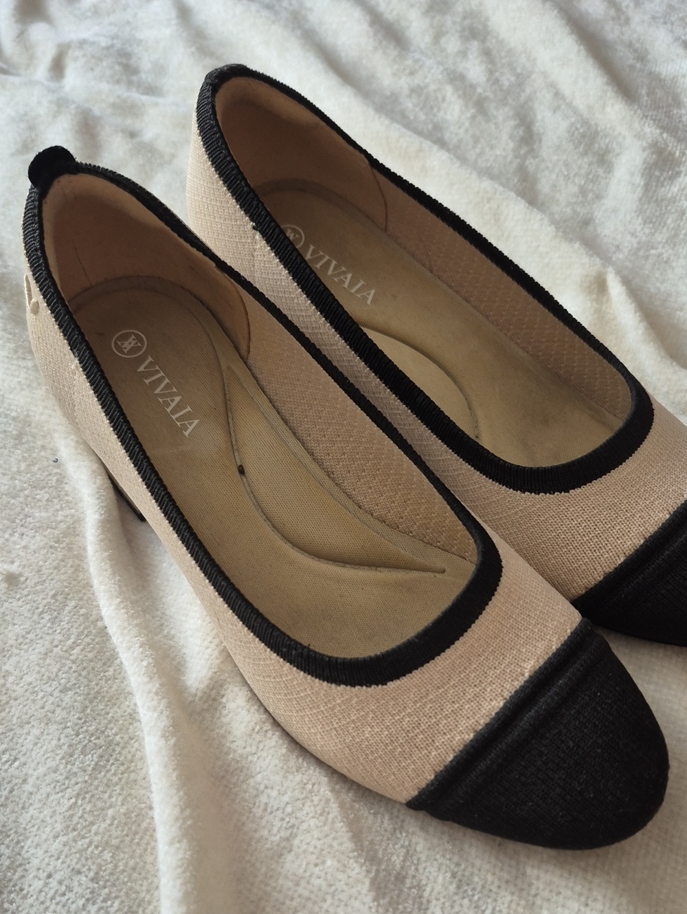 Two-Tone Beige and Black Cap-Toe Ballet Flats
